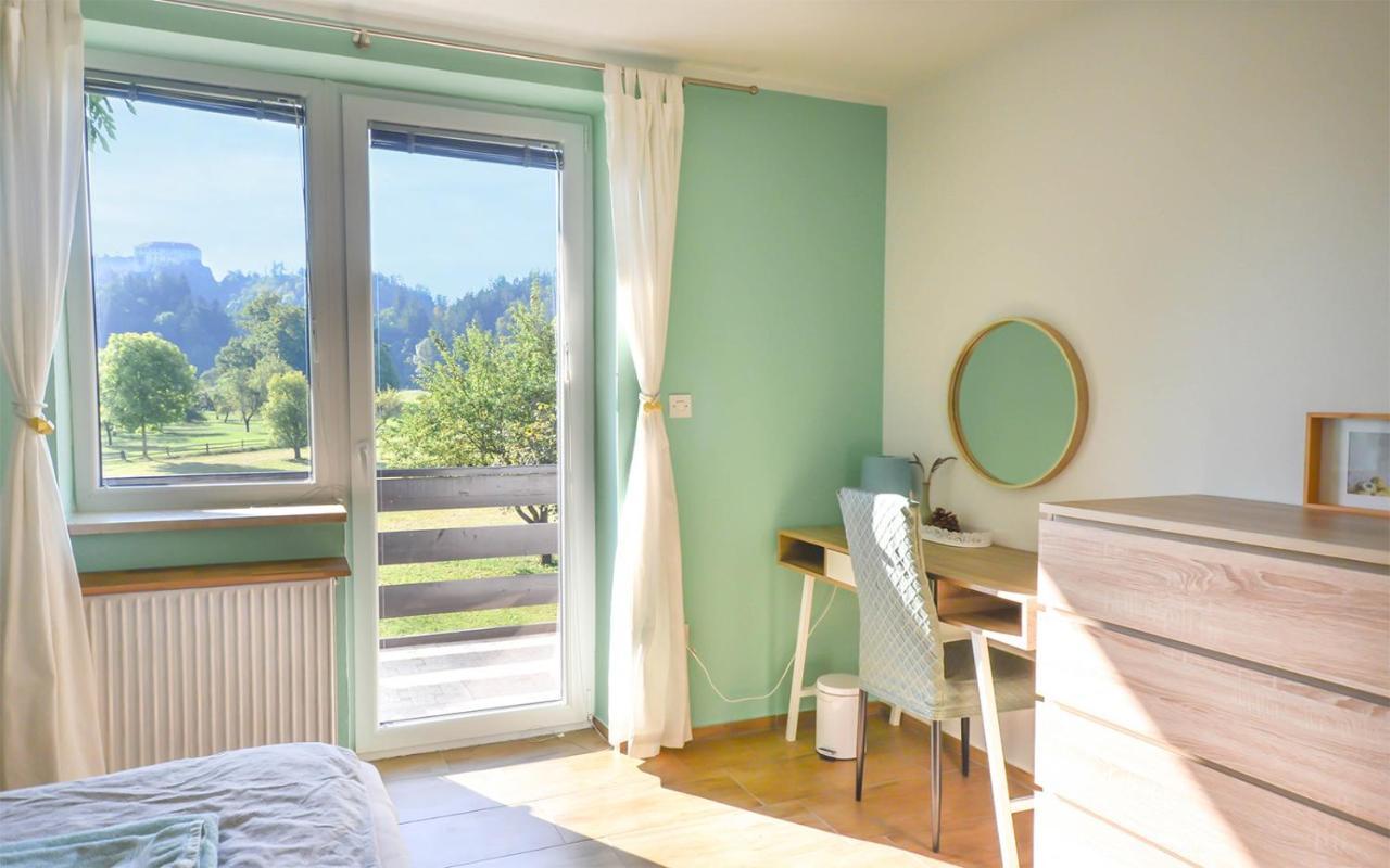 Deerwood Villa-Modern cozy apartment with castle view Bled Buitenkant foto