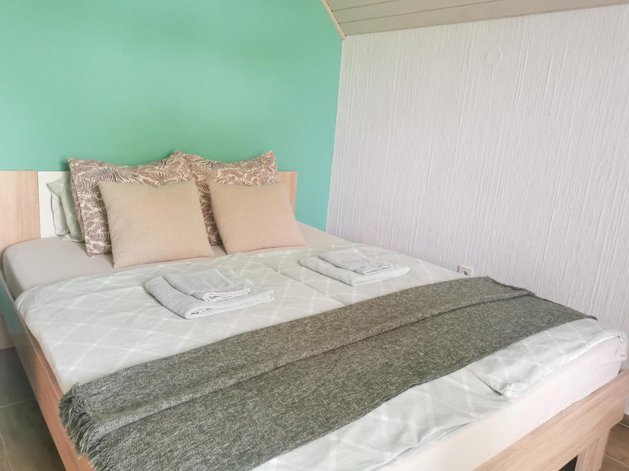 Deerwood Villa-Modern cozy apartment with castle view Bled Buitenkant foto